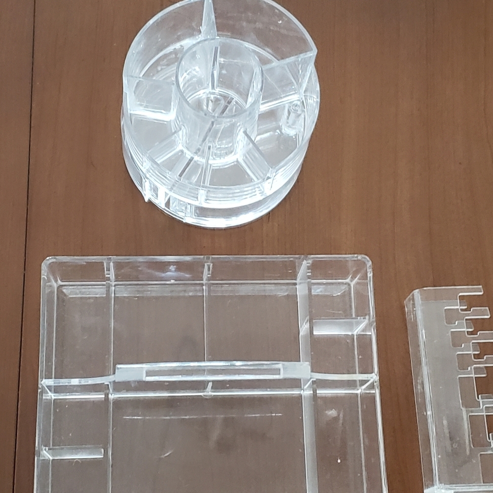 Acrylic organizers